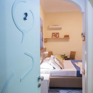 Amalfi_Sharon House_Bedroom