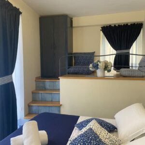 Amalfi_Sharon House_Bedroom